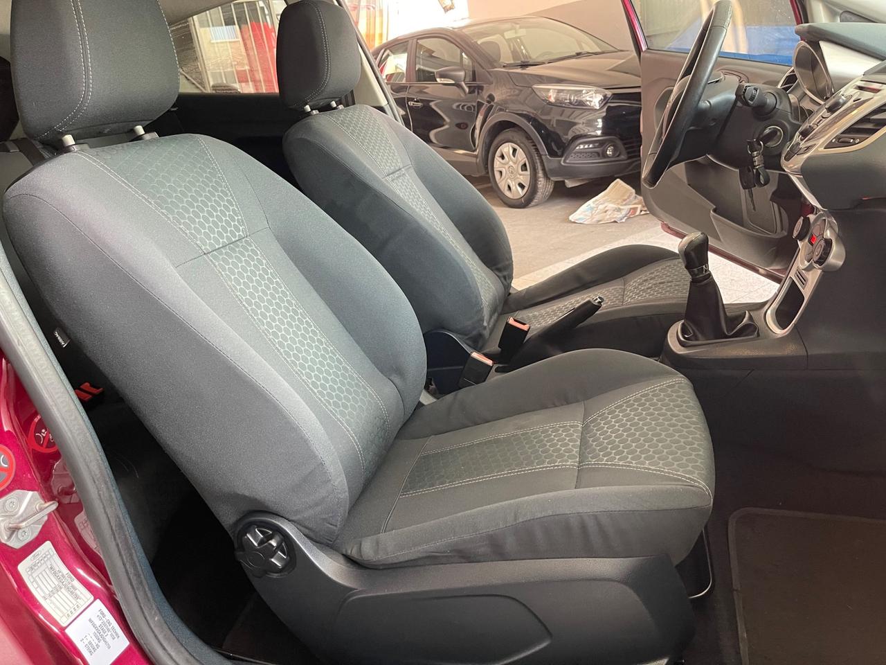 Ford Fiesta 1.4 3 porte Bz.- GPL Titanium