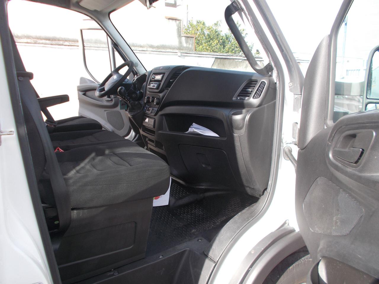 Iveco daily 65c17 anno 2015 cella frigo atp 05/27