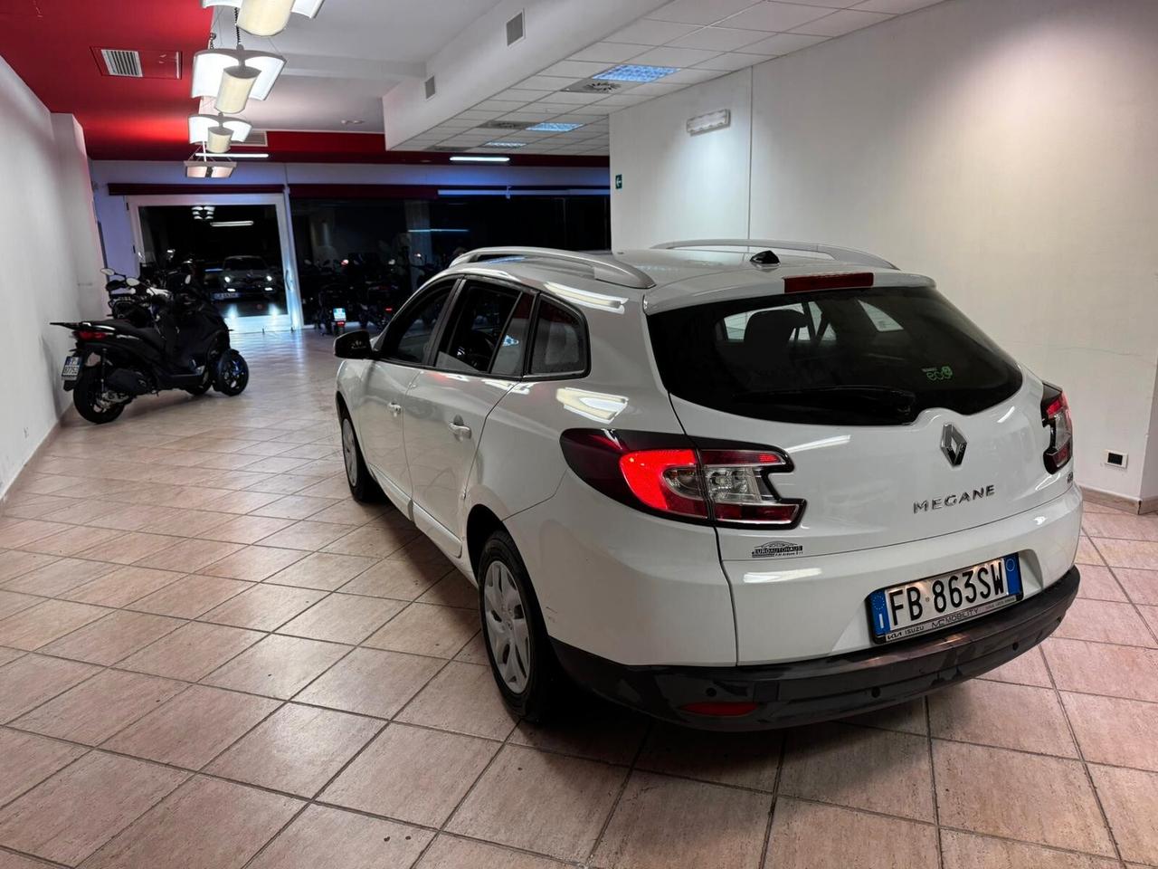 RENAULT MEGANE 1.5 DIESEL 110CV SUPER ACCESSORIATA