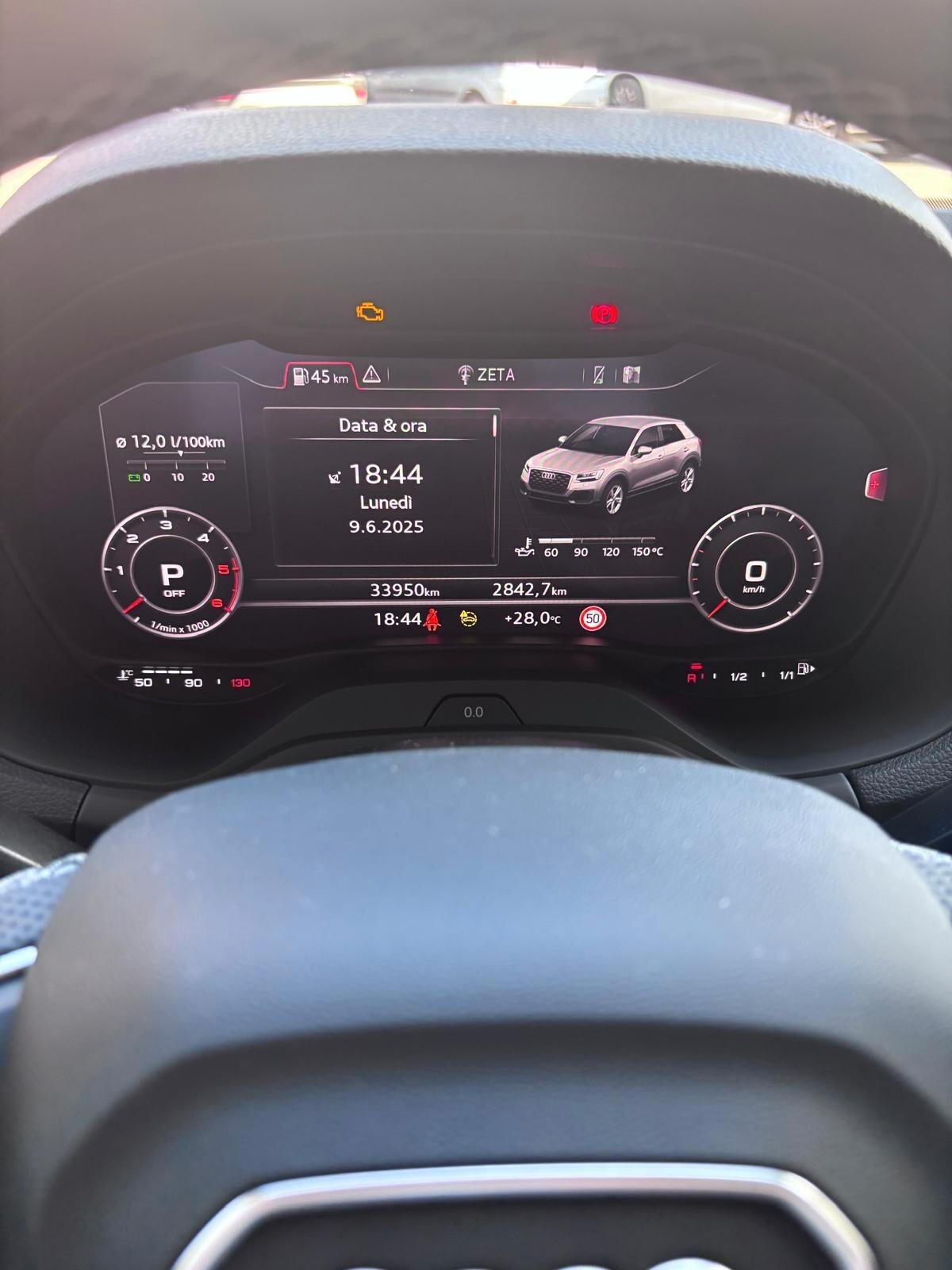 Audi Q2 35 TDI quattro S tronic Identity Black