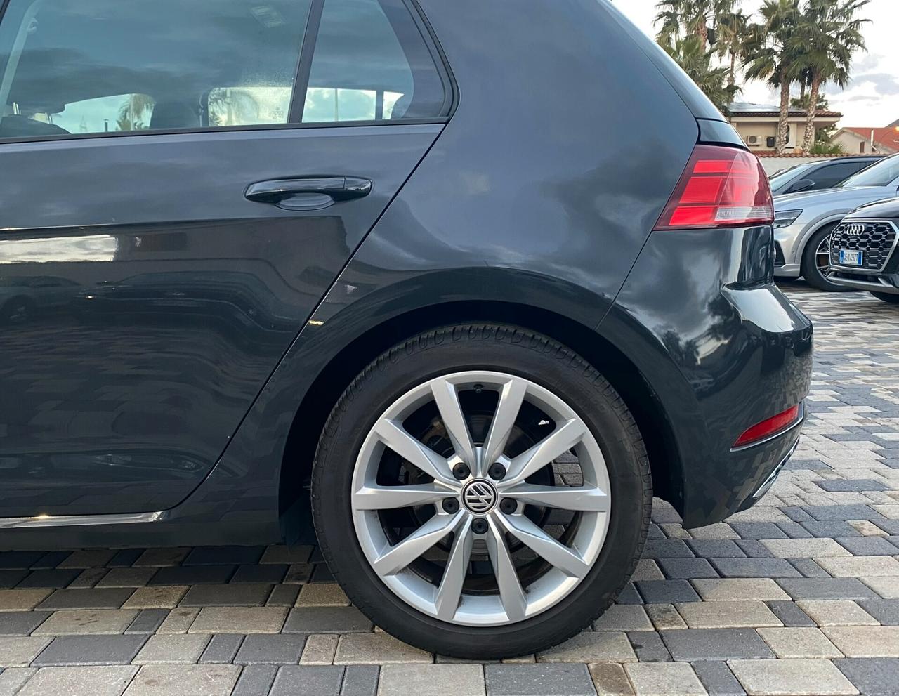 Volkswagen Golf Executive 1.6 TDI 116CV