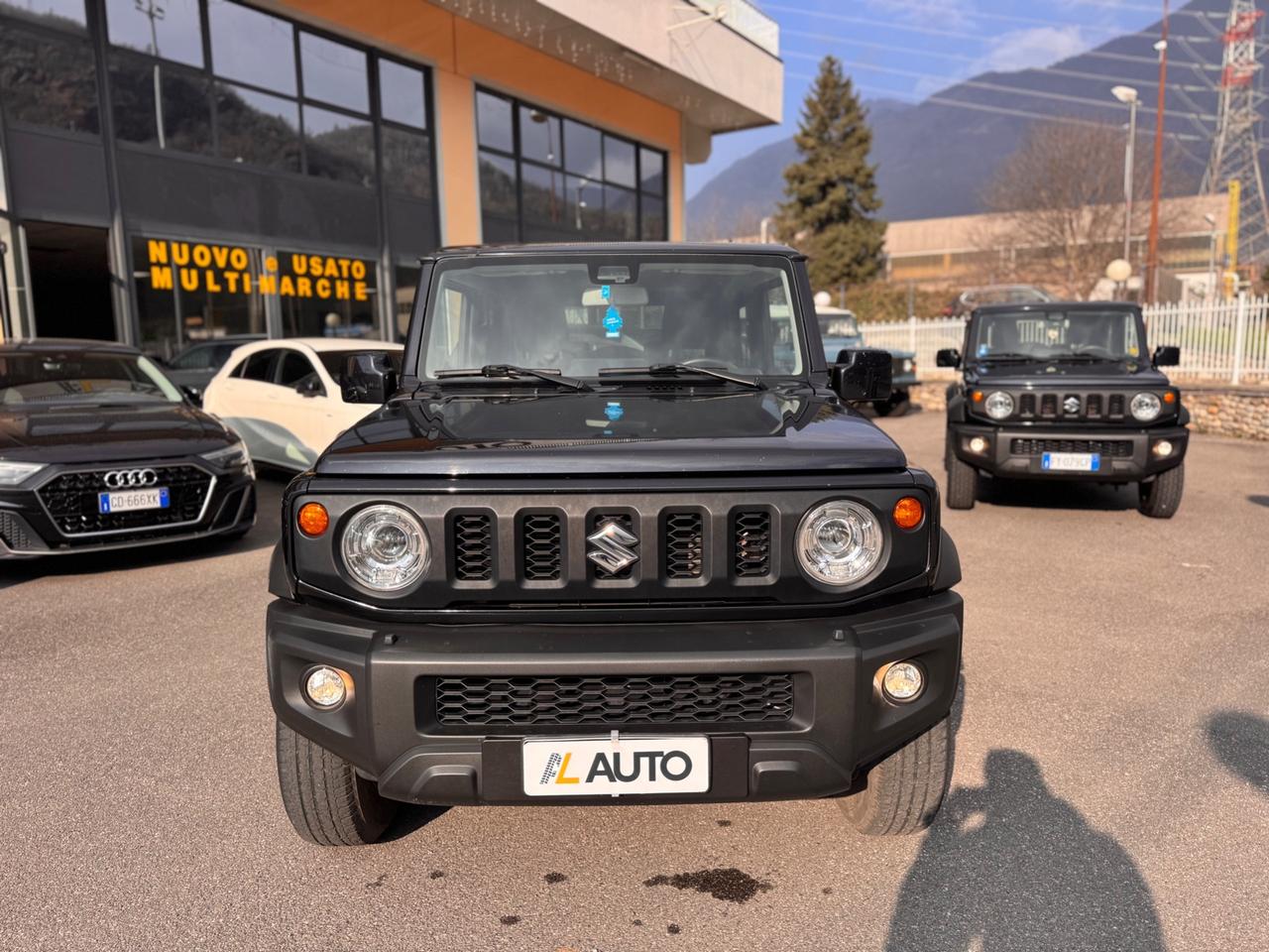 Suzuki Jimny 1.5 5MT Top