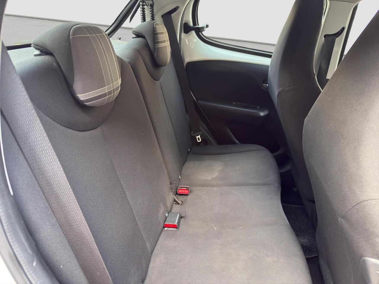 Peugeot 108 5p 1.0 vti 72cv Allure 2021