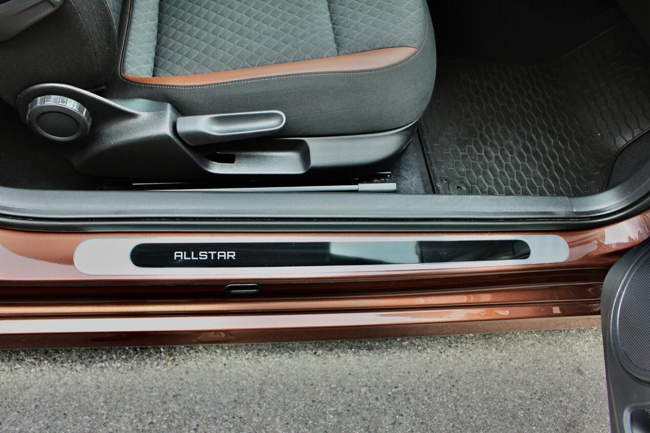 VOLKSWAGEN MAGGIOLINO 1.2 TSI ALLSTAR SPORT 6 MARCE PER NEOPATENTATI