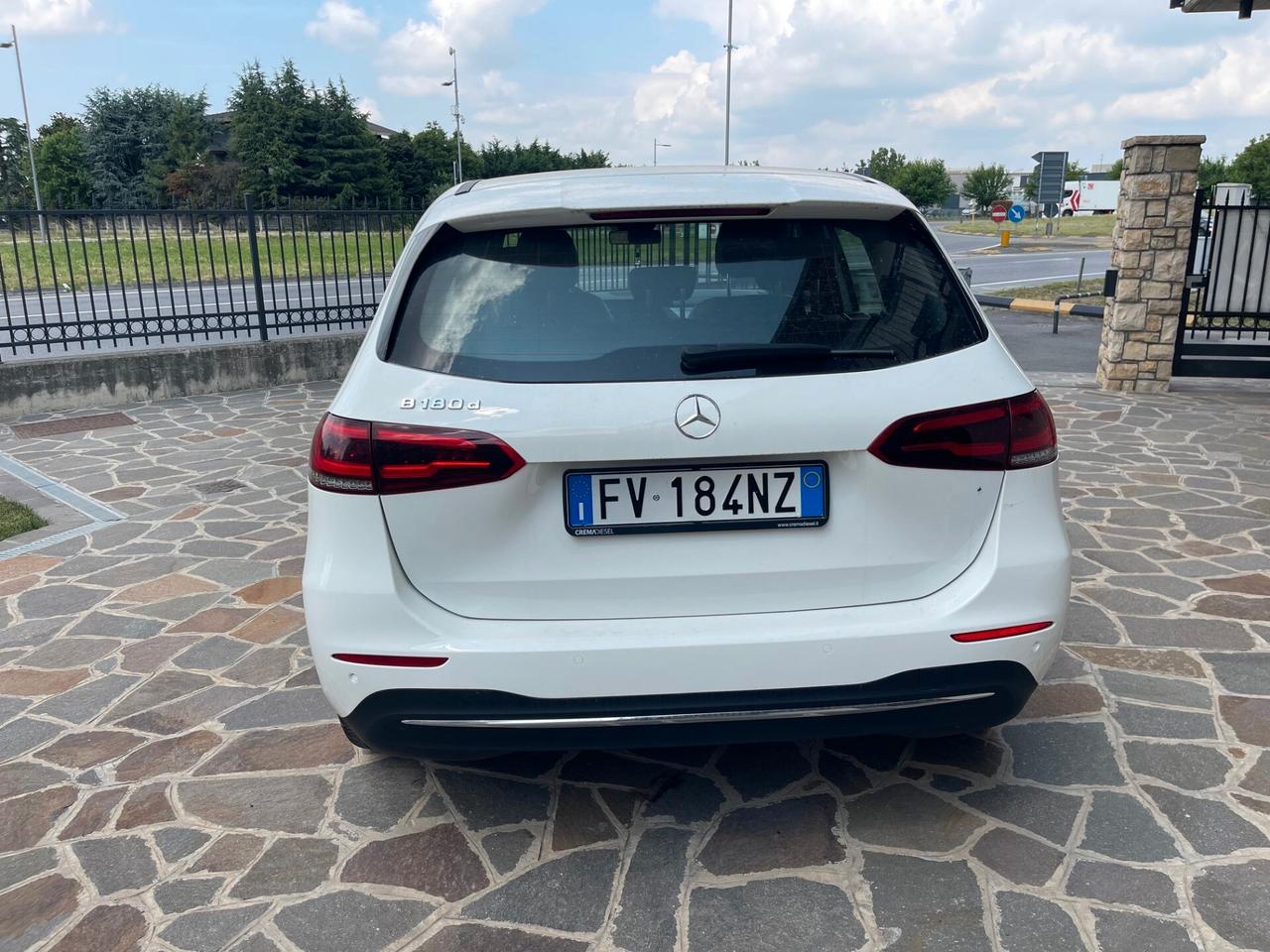 Mercedes-benz B 180 d Automatic Sport