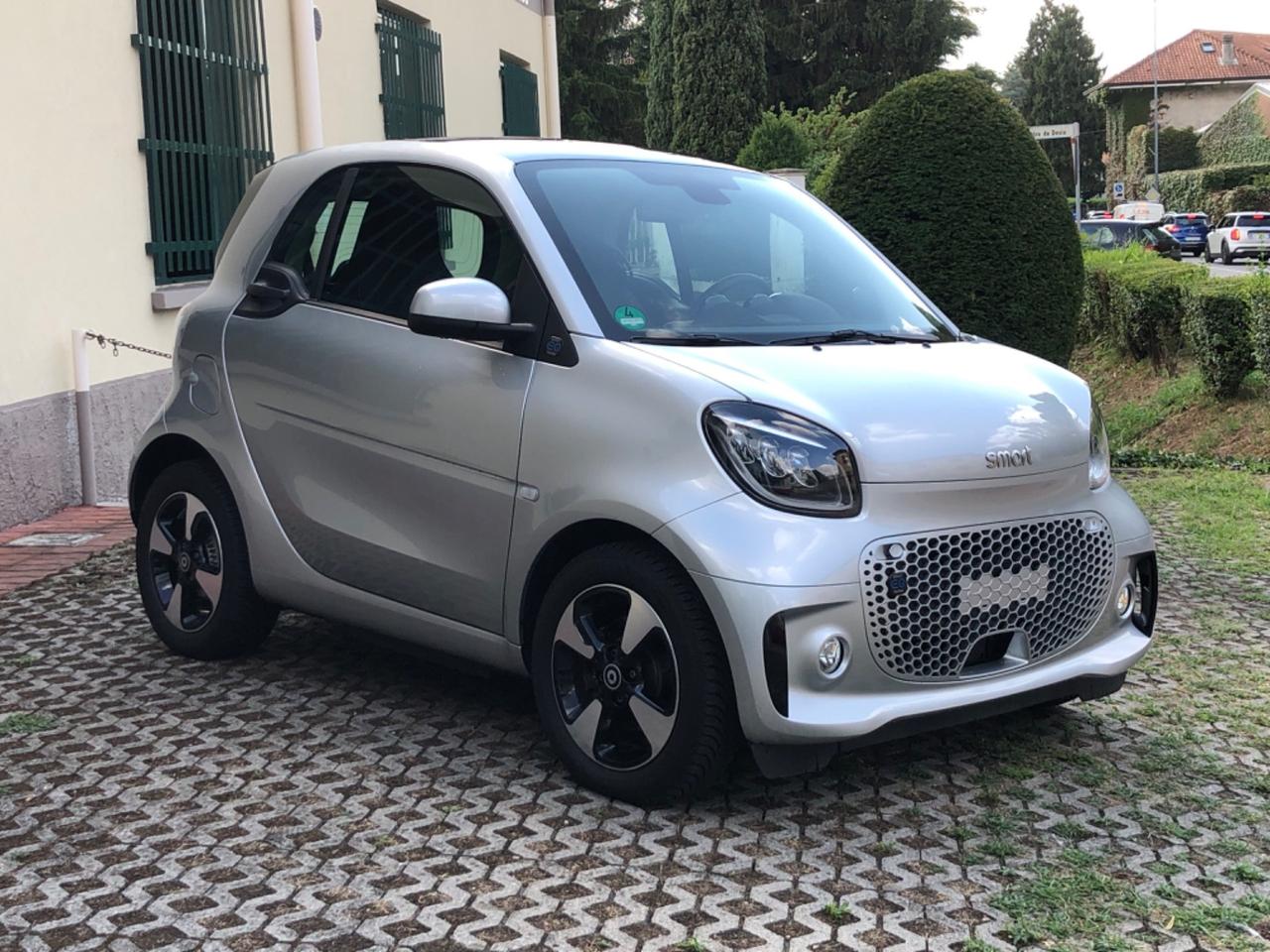 Smart ForTwo SMART FORTWO EQ PASSION FULL LED/CAMERA/NAVI/CARPLAY/PANORAMA