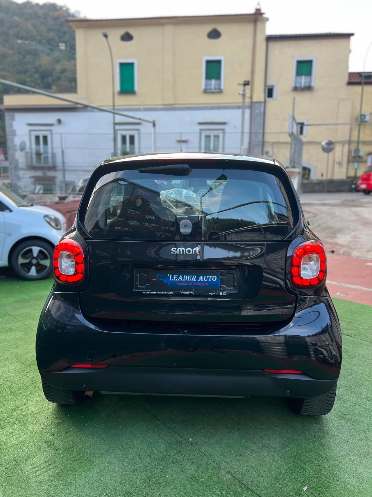 Smart ForTwo 1.0 71cv Navi - Bracciolo - Tetto Panoramico