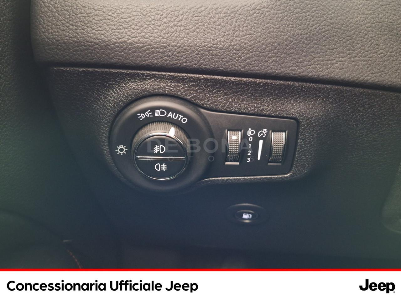 Jeep Compass 1.3 turbo t4 phev trailhawk 4xe at6