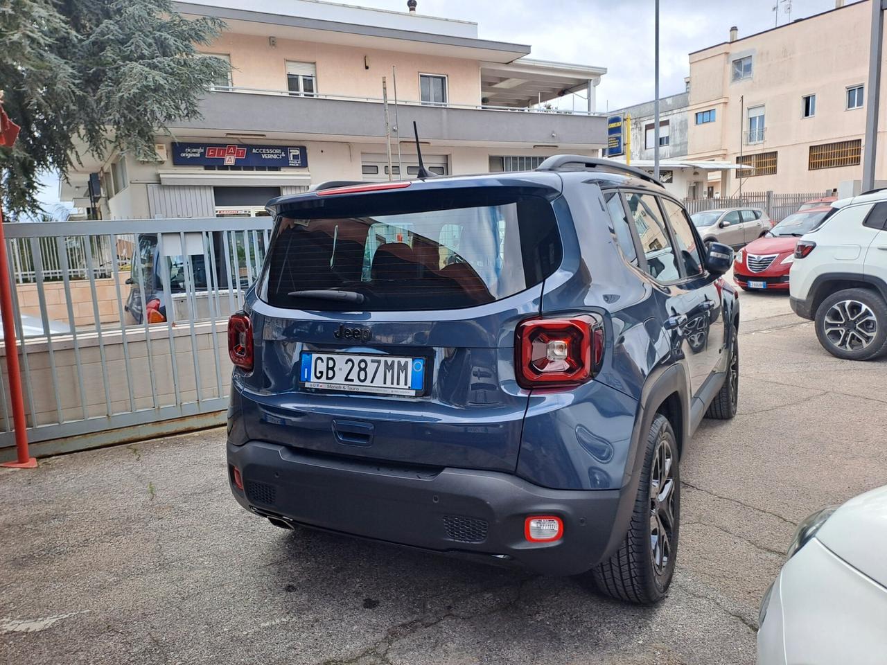 Jeep Renegade 1.6 Mjt DDCT 120 CV Night Eagle