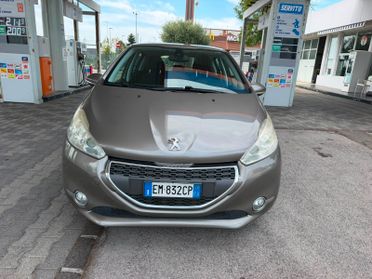 Peugeot 208 1.2 VTi 82 CV 5 porte Access