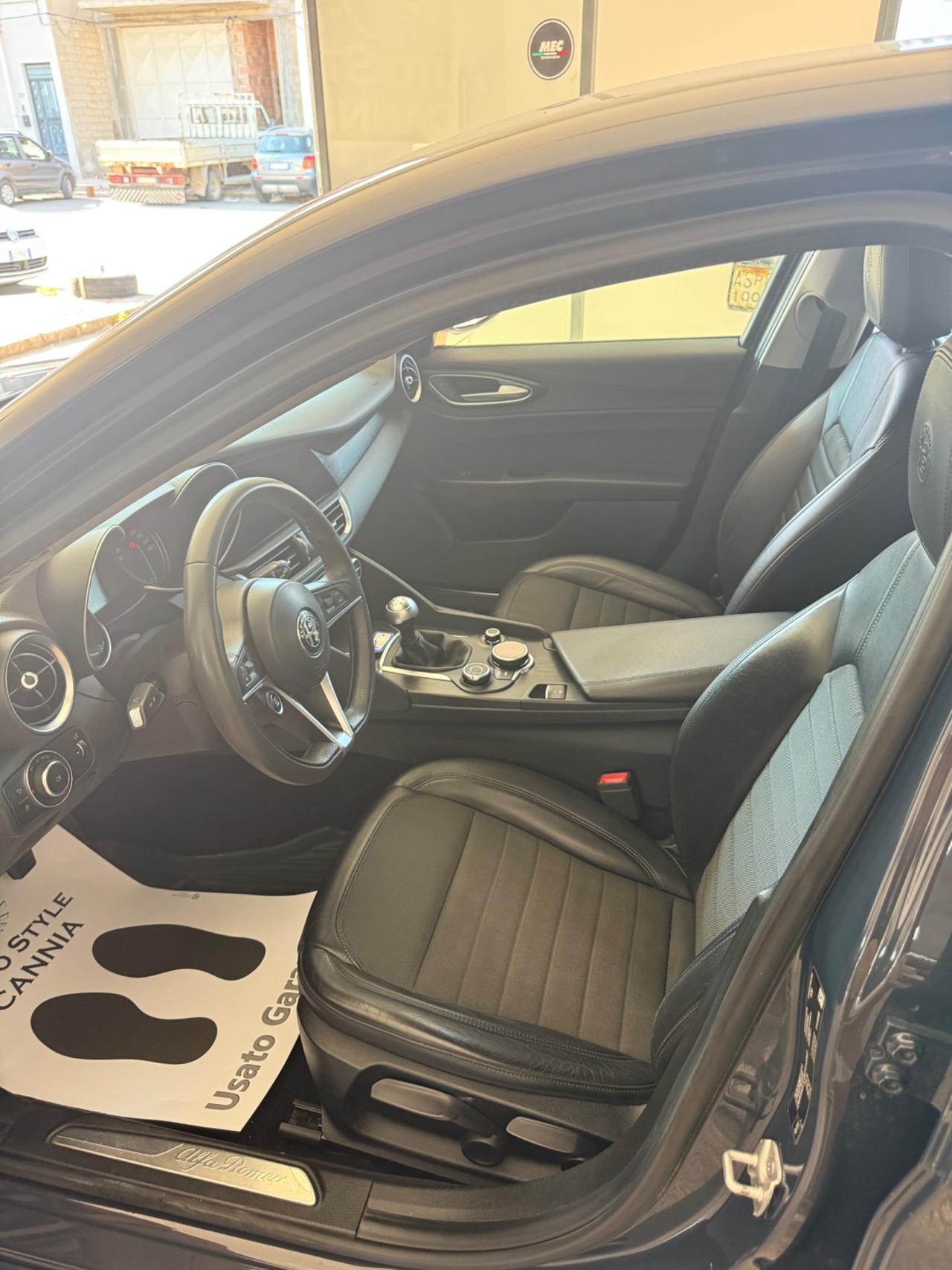Alfa Romeo Giulia 2.2 Turbodiesel 180 CV Super