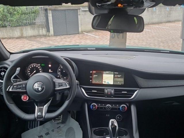 ALFA ROMEO Giulia 2.9 V6 Bi-Turbo AT8 Quadrifoglio