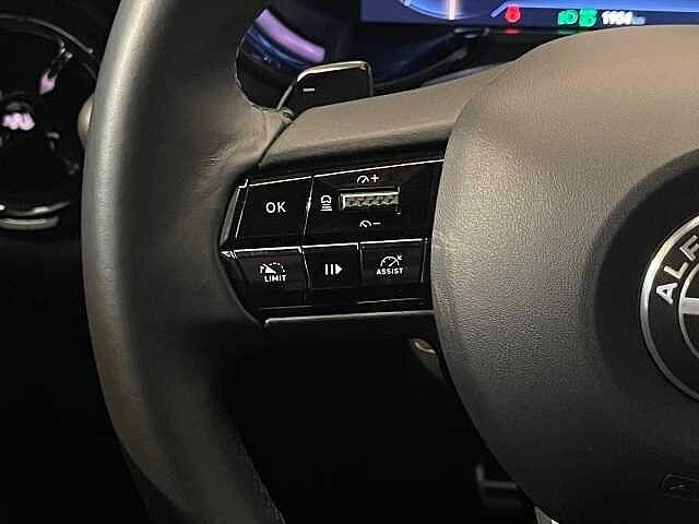 Alfa Romeo Junior 1.2 136 CV Hybrid eDCT6