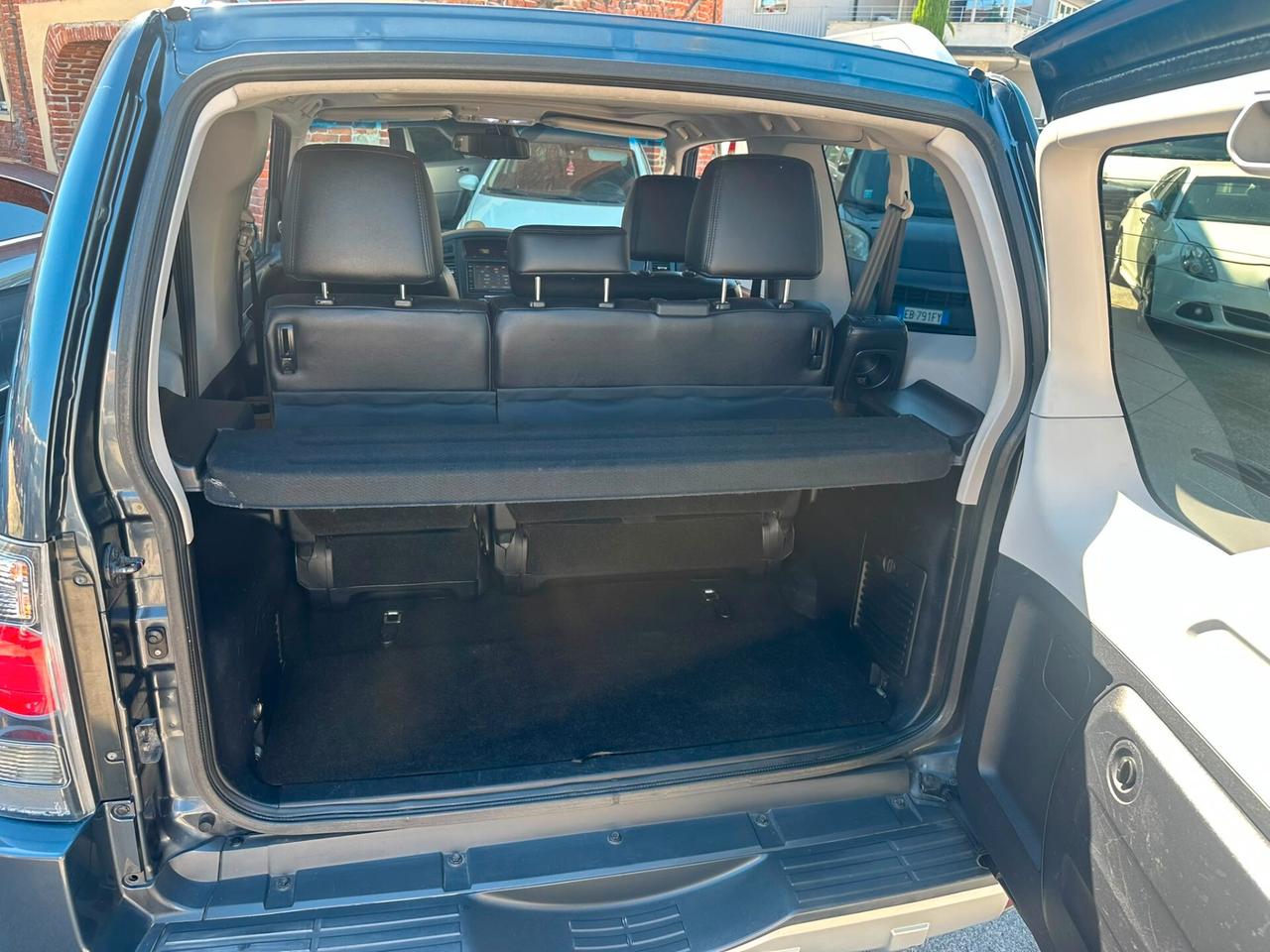 Mitsubishi Pajero 3.2 DI-D 16V 3p. Intense
