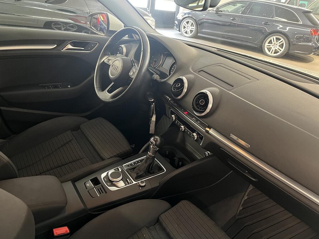 Audi A3 SPB 2.0 TDI Sport 150CV