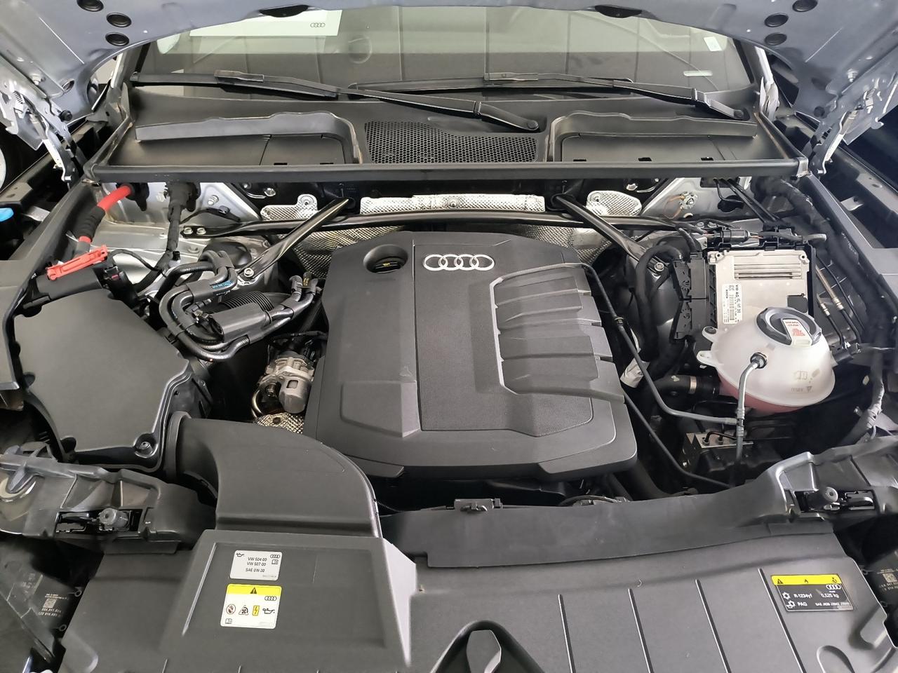 AUDI Q5 II 2020 - Q5 40 2.0 tdi mhev 12V Business quattro s-tronic
