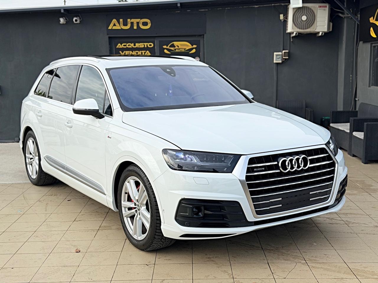 Audi Q7 3.0 TDI 272 CV quattro tiptronic Business Plus Garanzia 12 Mesi