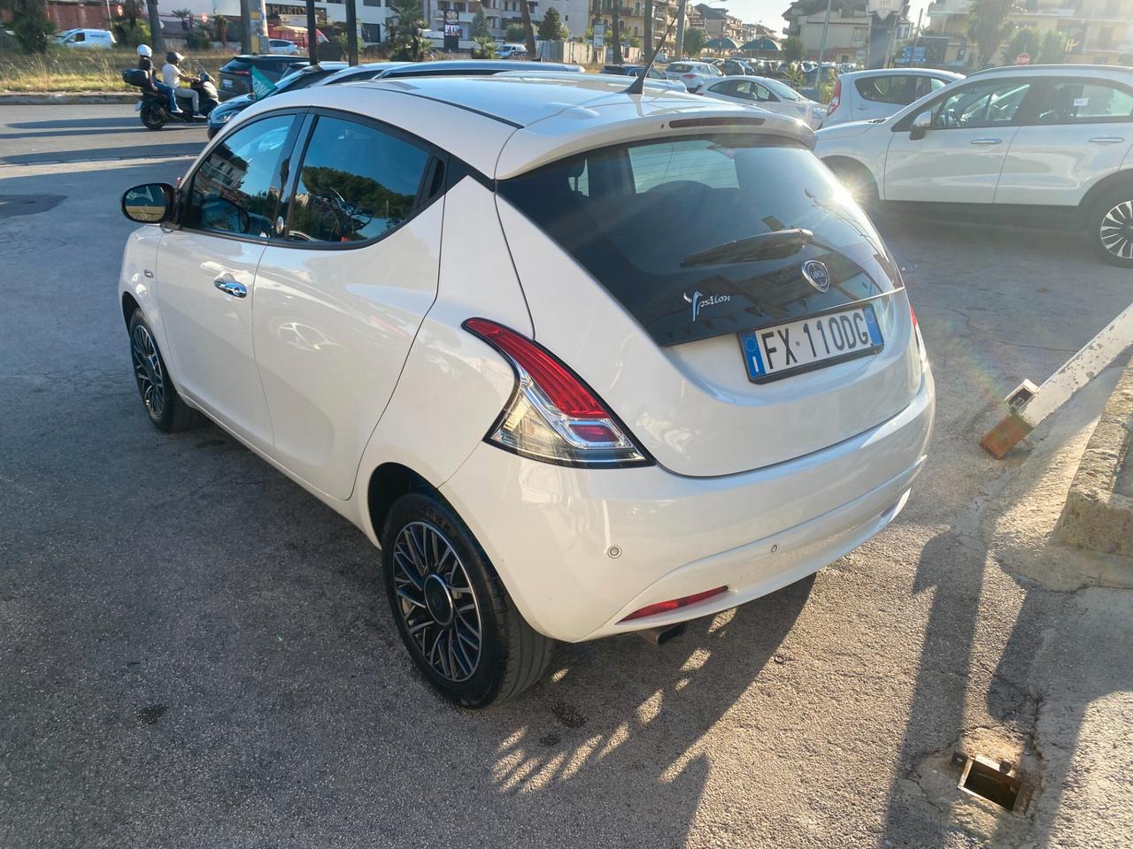 Lancia Ypsilon 1.2 GPL ECOCHIC 2019