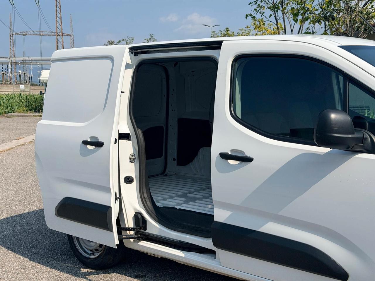 Opel Combo Cargo 1.5 Diesel 100CV Edition Euro 6 - 2022 - 185.000 km