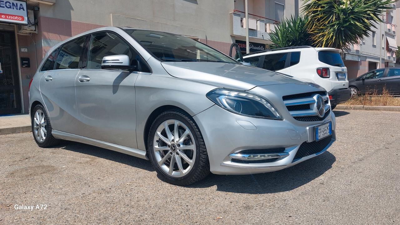 Mercedes-benz B 200 CDI BlueEFFICIENCY Premium