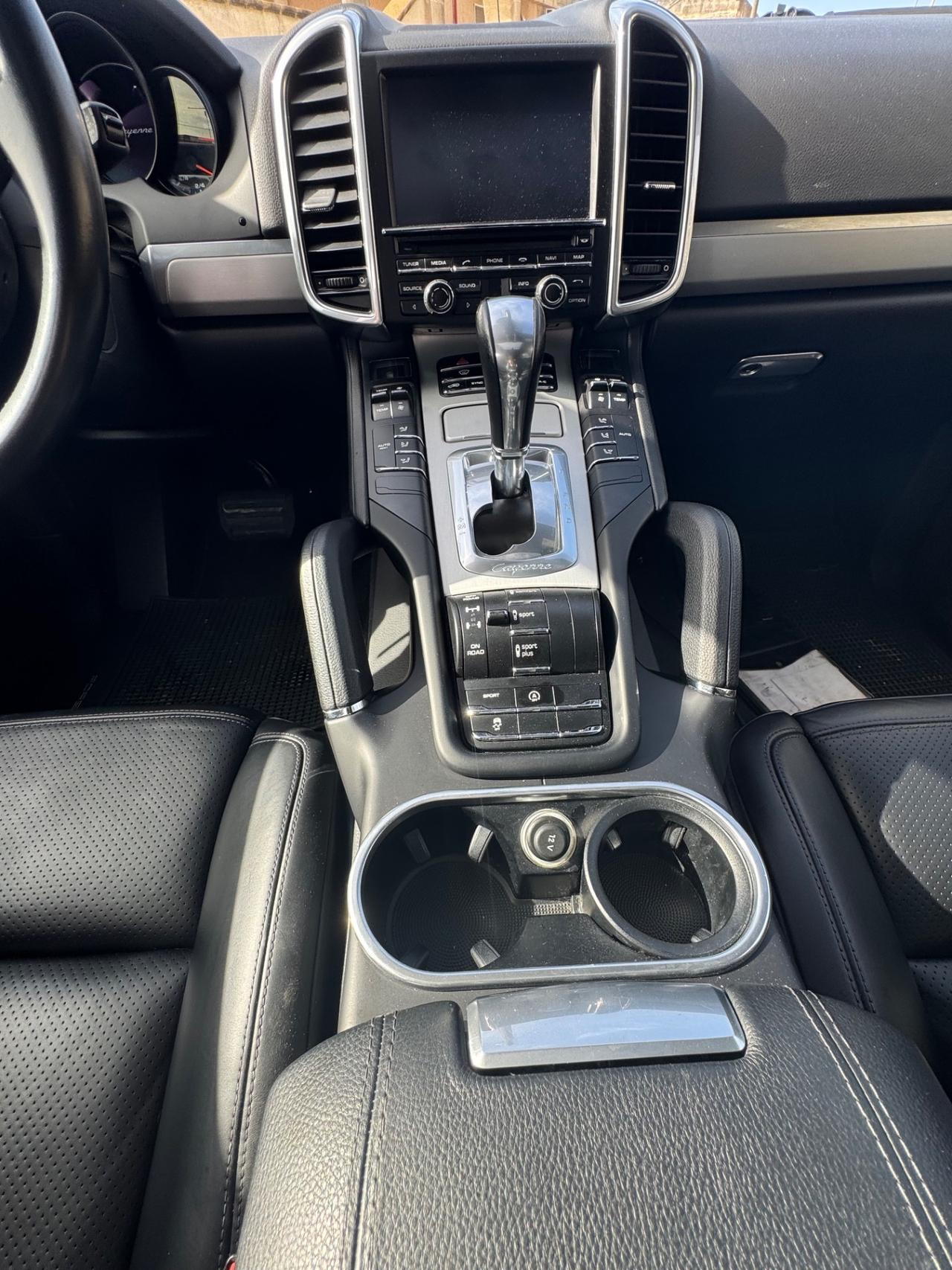 Porsche Cayenne 3.0 Diesel Platinum Edition