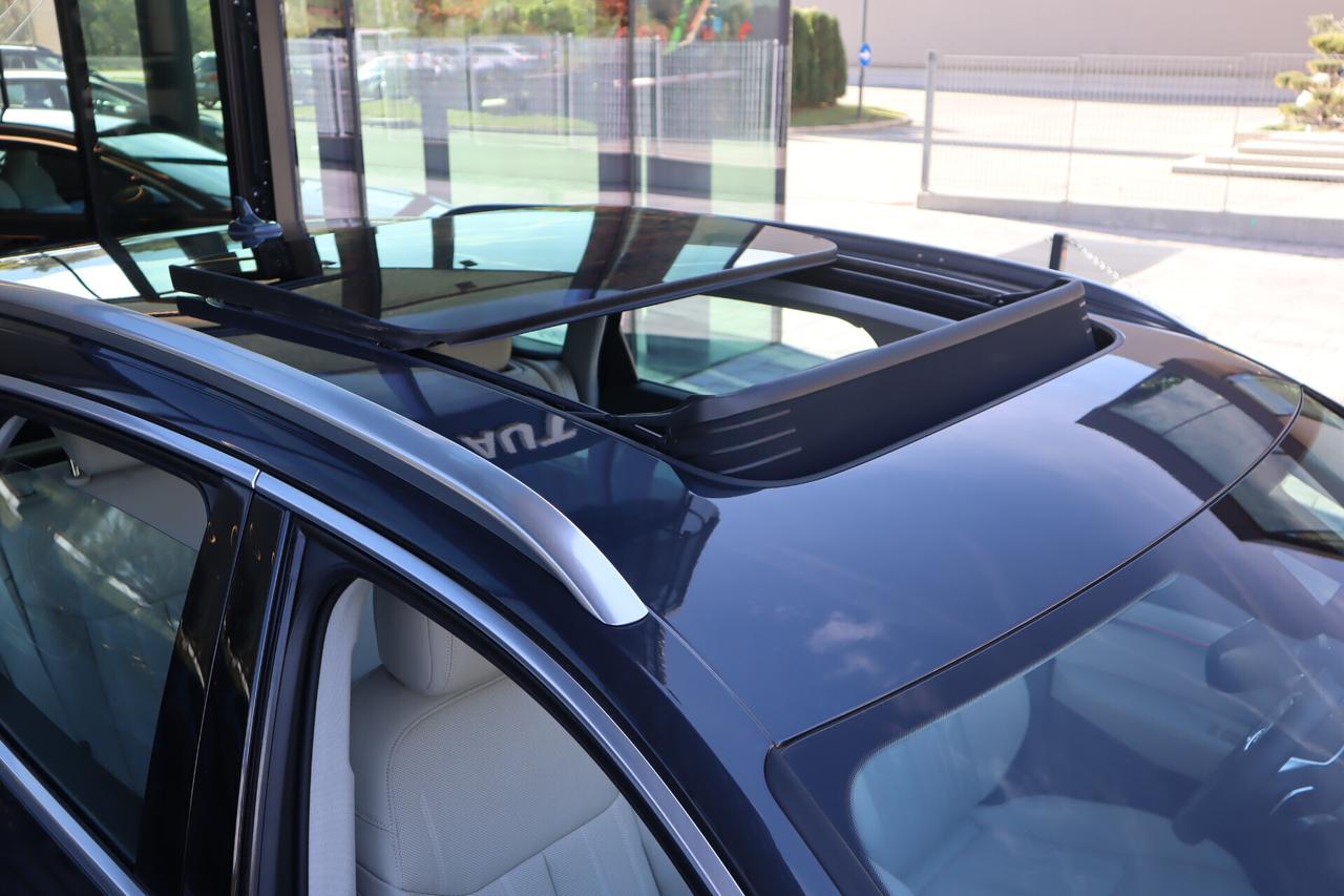 e-tron 55 Quattro 408 CV TETTO APRIBILE 360° MATRIX HEAD-UP BANG&OLUFSEN 21"