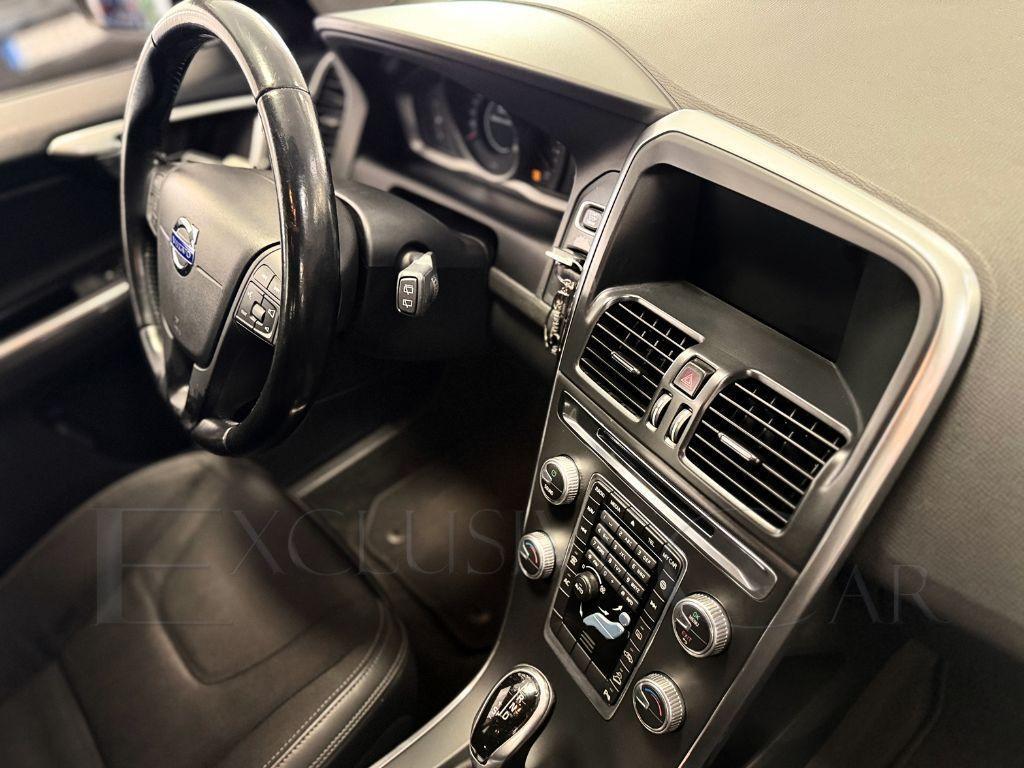 Volvo XC60 2.4 D4 181 CV AWD Momentum