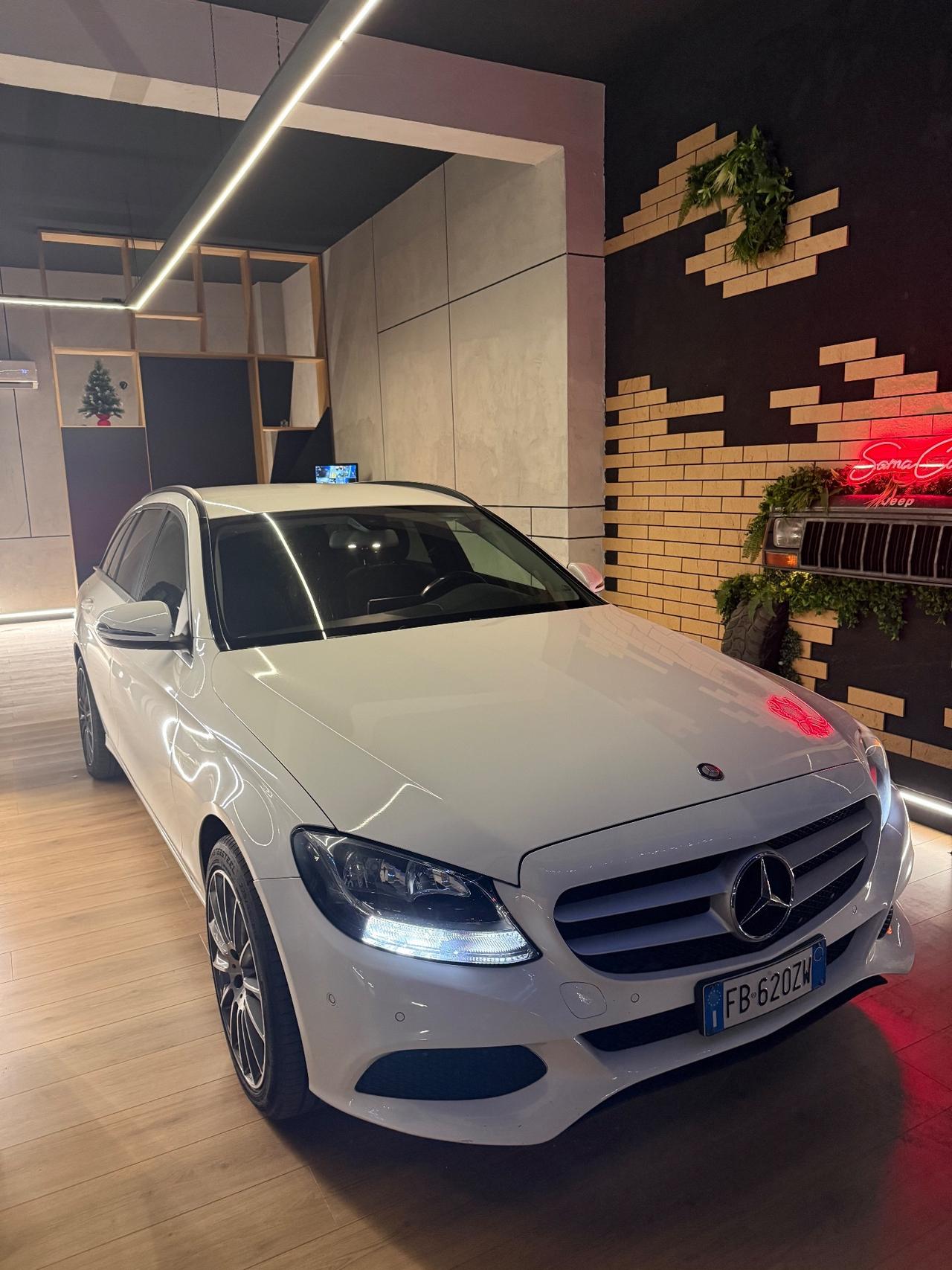 Mercedes-benz C 200 d Premium Plus