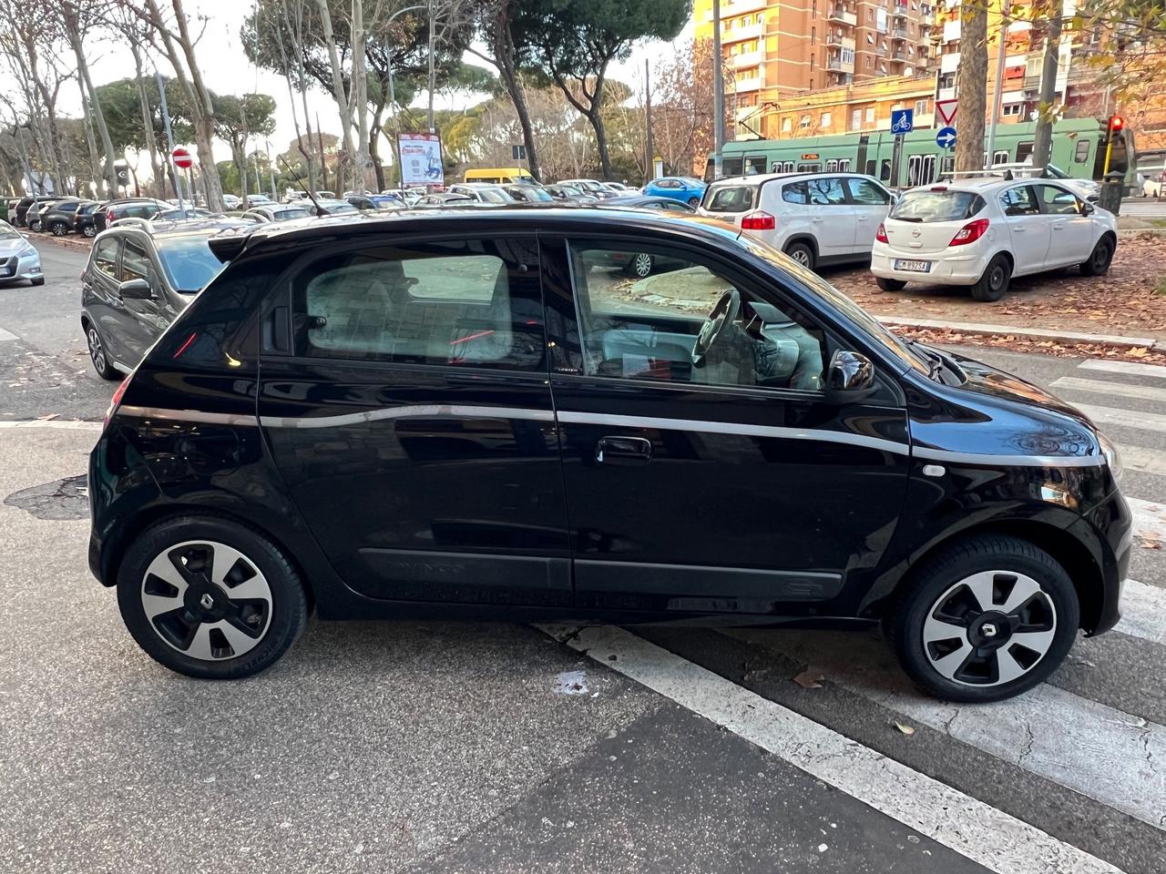 Renault Twingo SCe Stop&Start La Parisienne
