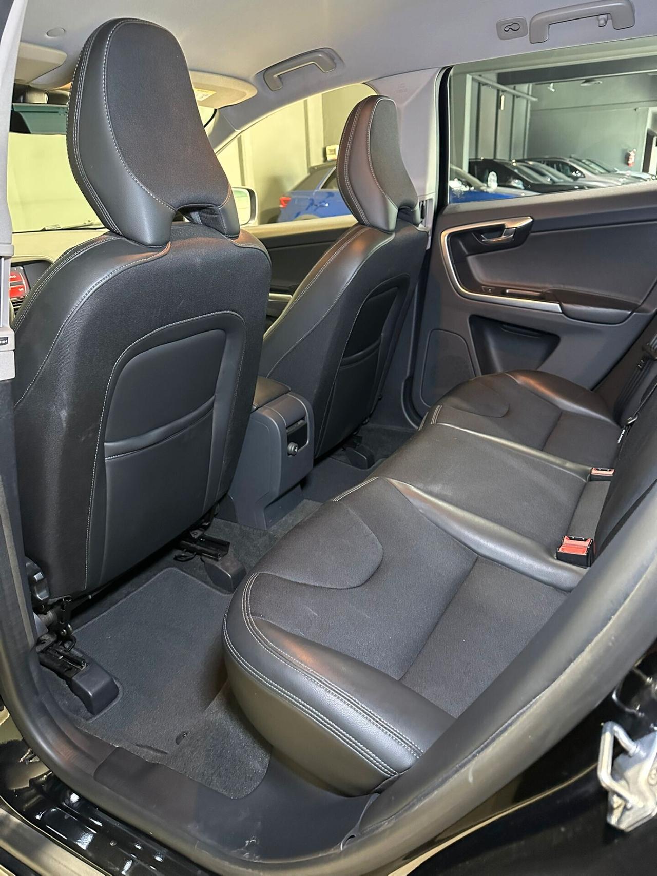 Volvo XC60 D4 Geartronic Business 2WD
