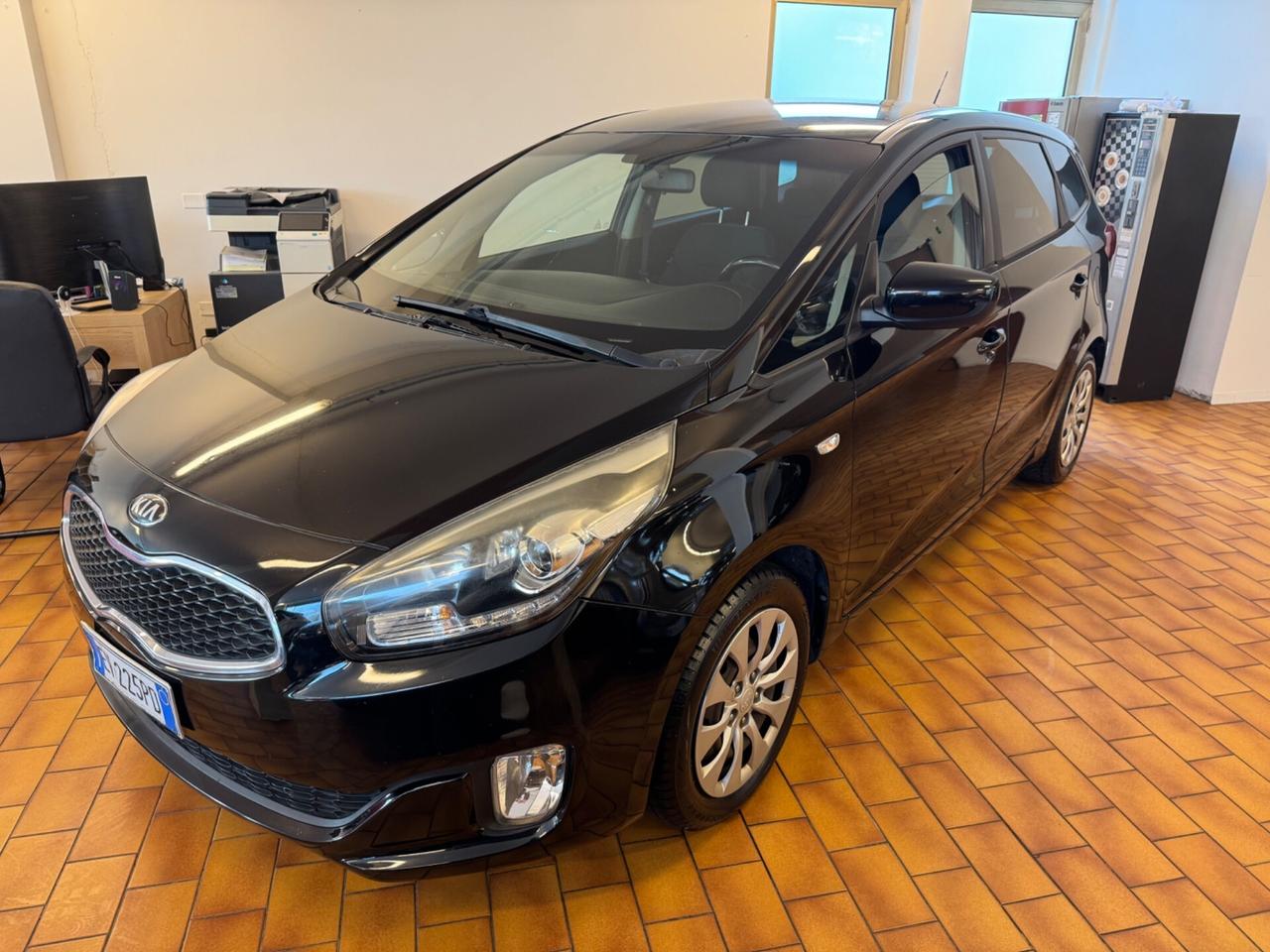 Kia Carens 1.7 CRDi EURO 5 OK NEOPATENTATI