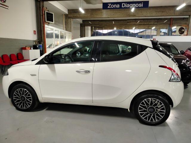 LANCIA Ypsilon 1.0 70cv Hybrid Platino PROMO