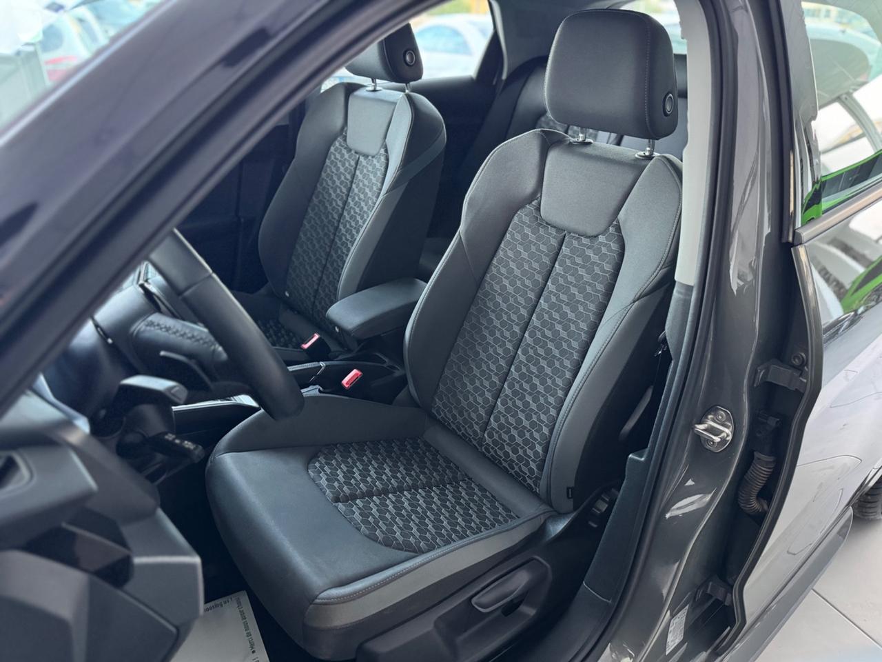 Audi A1 SPB 30 TFSI S tronic line edition