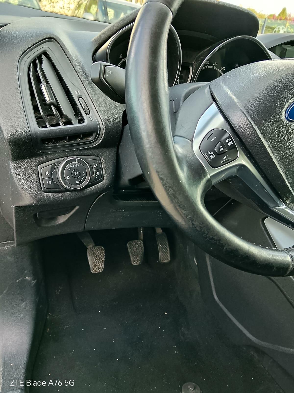 Ford B-Max 1.5 TDCi 75 CV Titanium