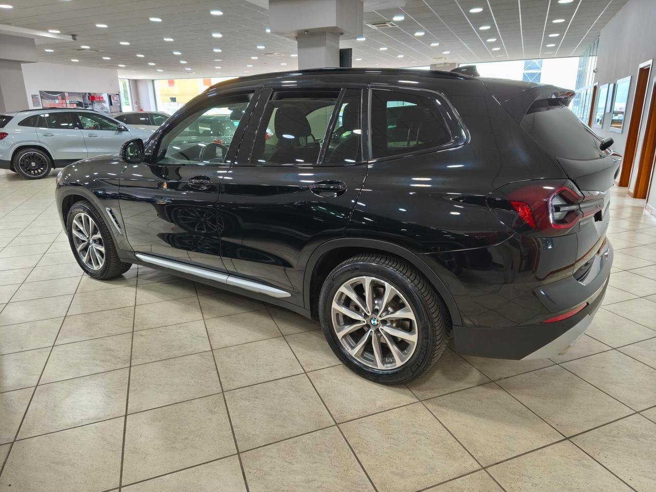 Bmw X3 xDrive20d X line48V (Tetto + Pelle)