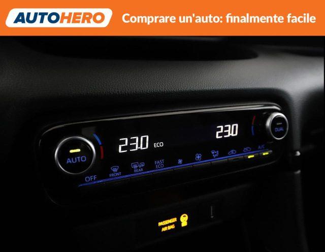 TOYOTA Yaris 1.5 Hybrid 5 porte Style