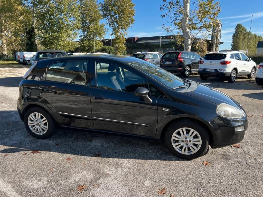 Fiat Punto 1.3 MJT II 75 CV 5 porte Young