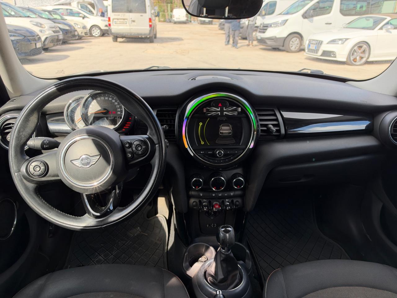 Mini 1.5 One D Business XL