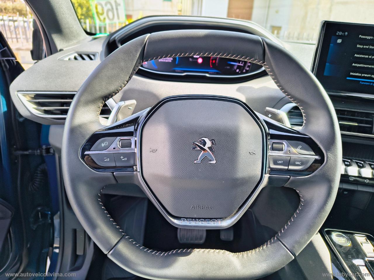 PEUGEOT 5008 BlueHDi 130 S&S EAT8 Allure Pack
