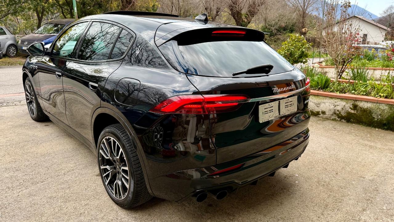 Maserati Grecale MHEV 300 CV AWD GT