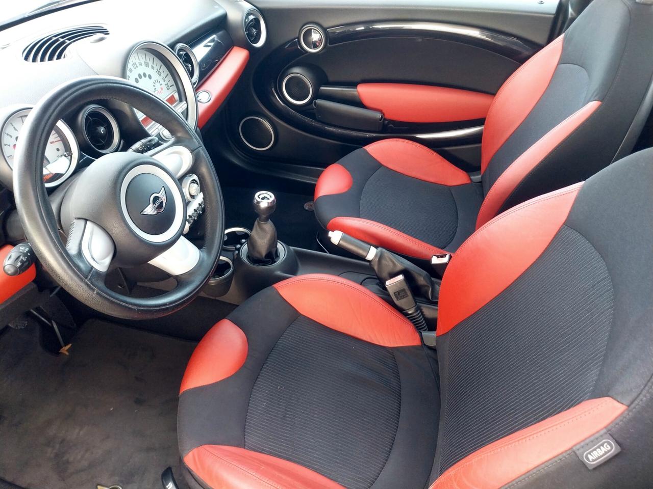 Mini 1.6 16V Cooper
