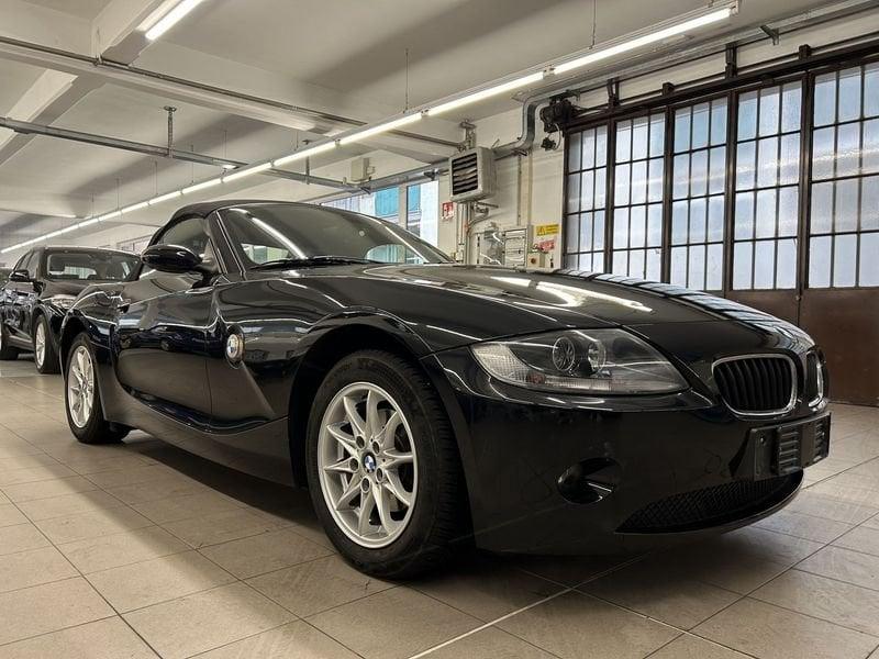 BMW Z4 Z4 2.0i cat Roadster