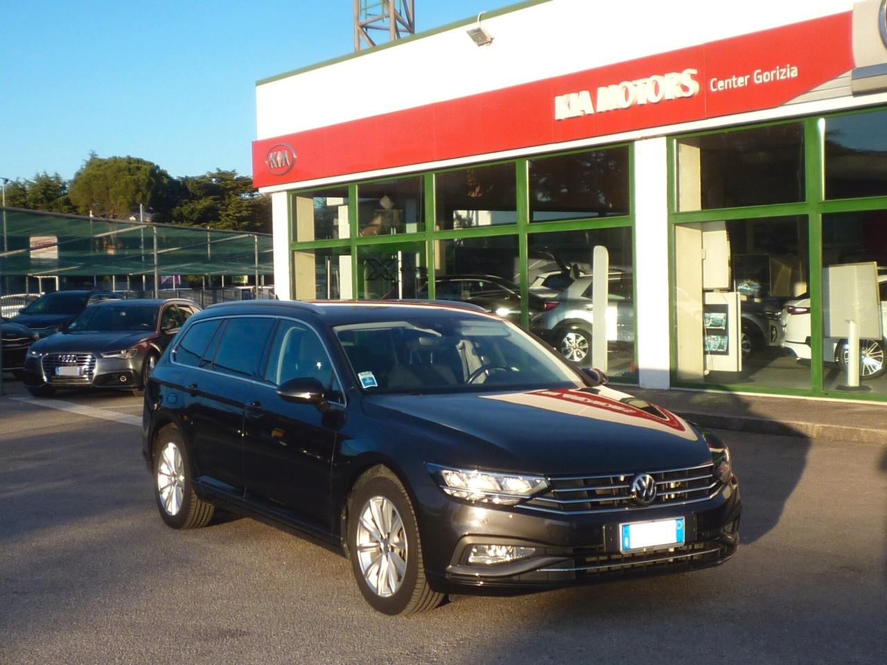 VOLKSWAGEN Passat Variant 1.6 TDI 120 CV SCR DSG Business BMT 2019