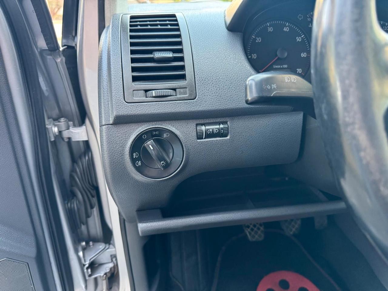 VW POLO 1.2/60CV 5p. UNITED NEOPATENTATI