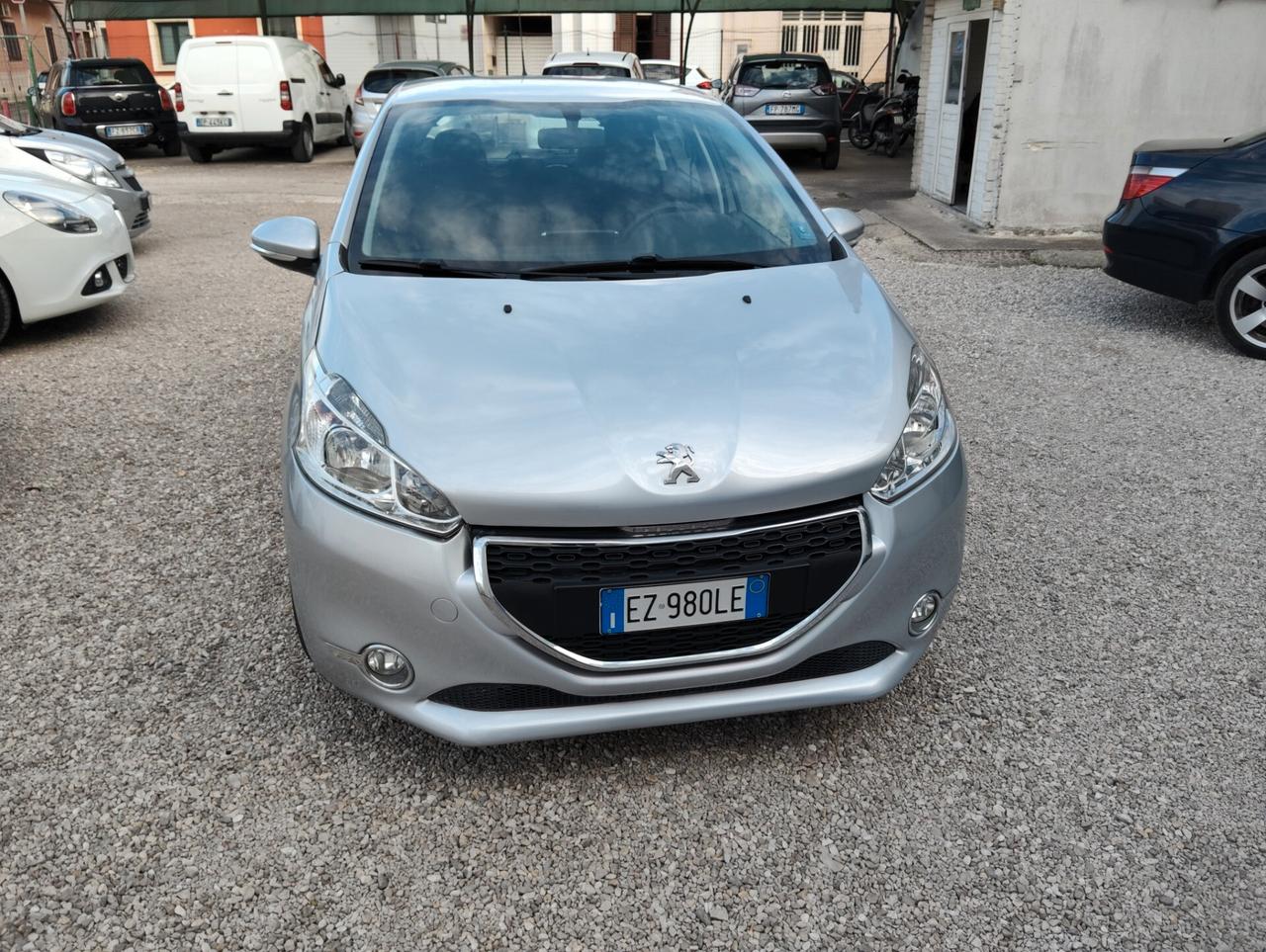 Peugeot 208 1.4 HDi 68 CV 5 porte Active