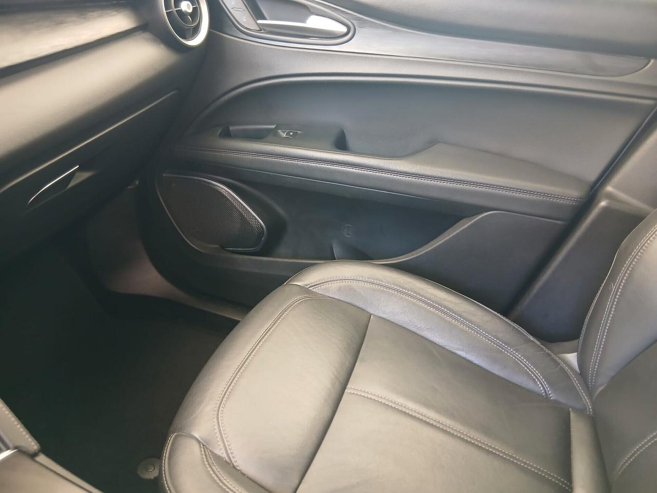 Alfa Romeo Stelvio 2.2 Turbodiesel 210 CV AT8 Q4