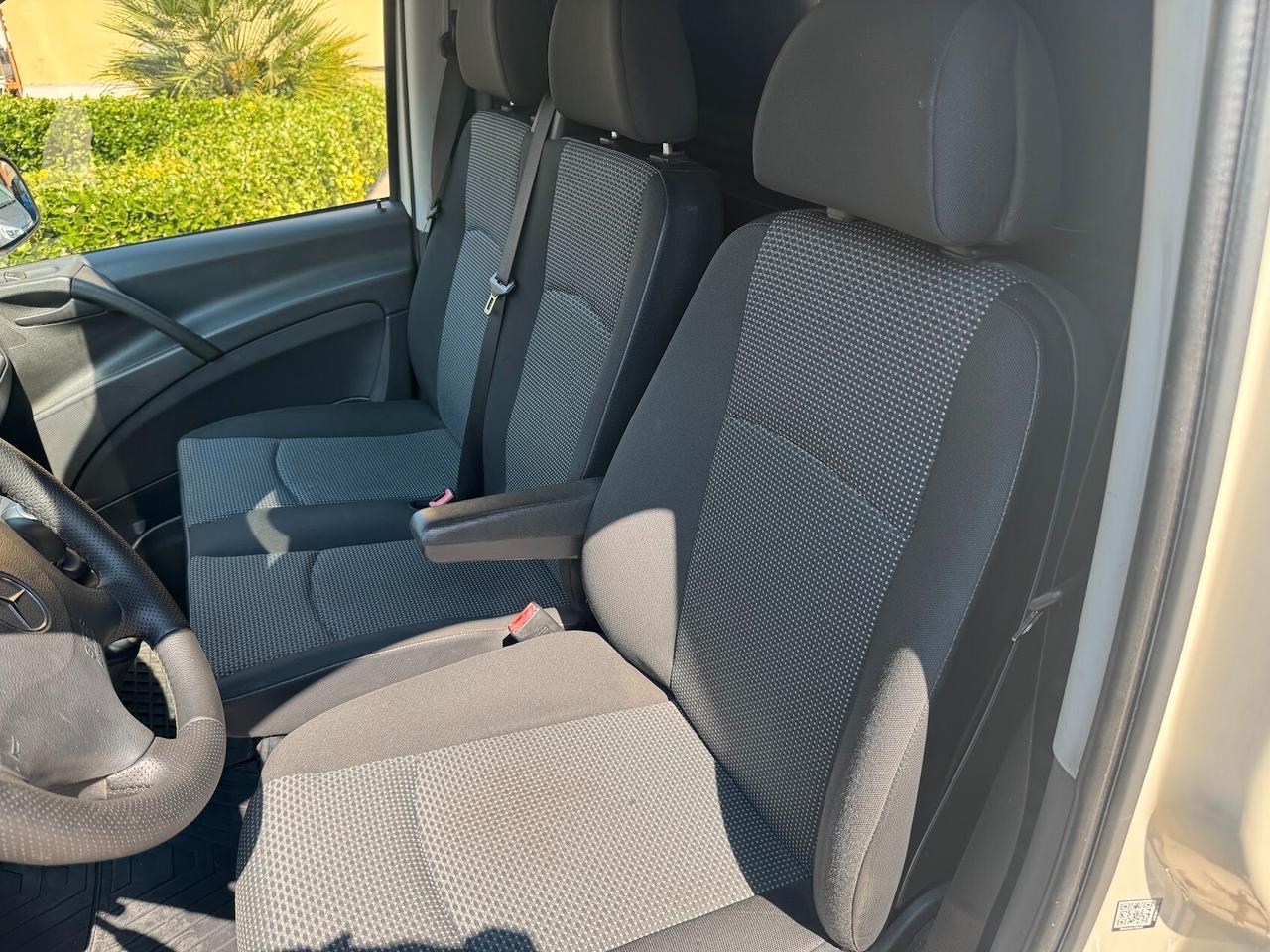 MERCEDES VITO 113 CDI AUTOMATICO BI-XENO PARKTRONIC UNIPROPRIETARIO IVA