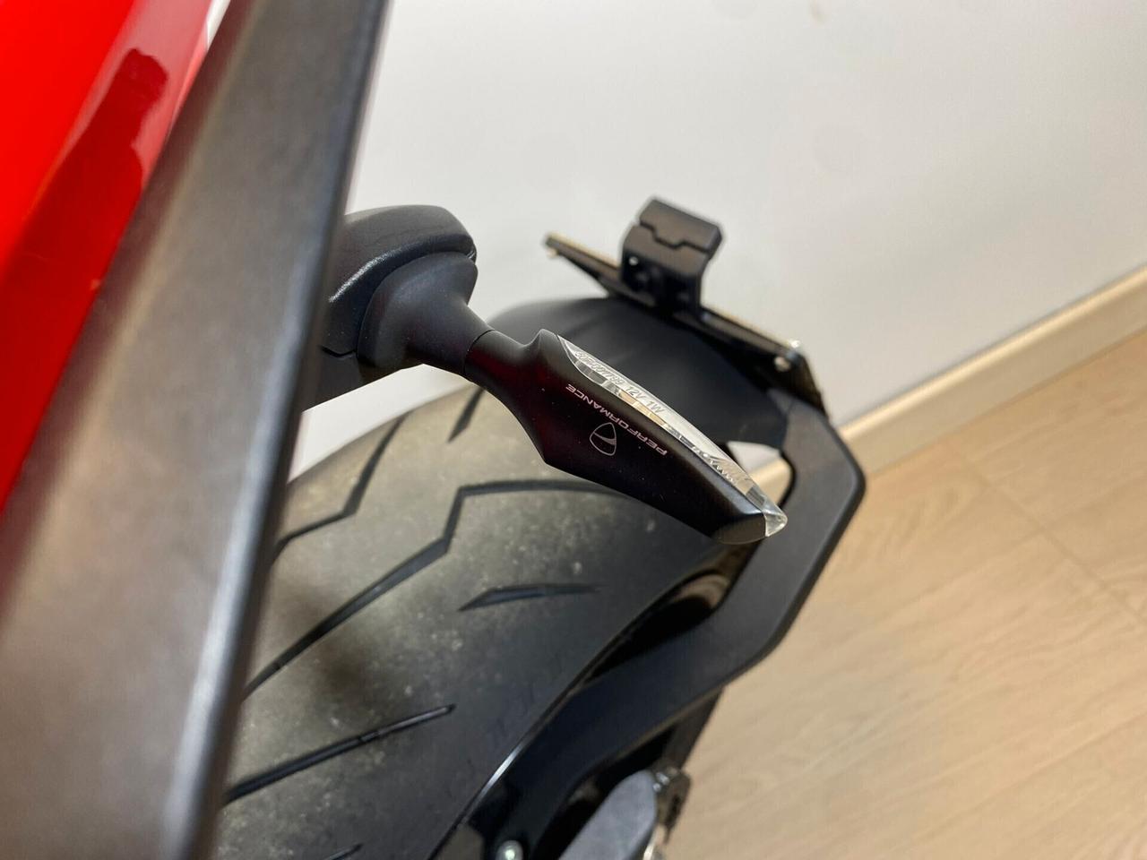 DUCATI MONSTER 1200 + TERMIGNONI DA 99€ AL MESE