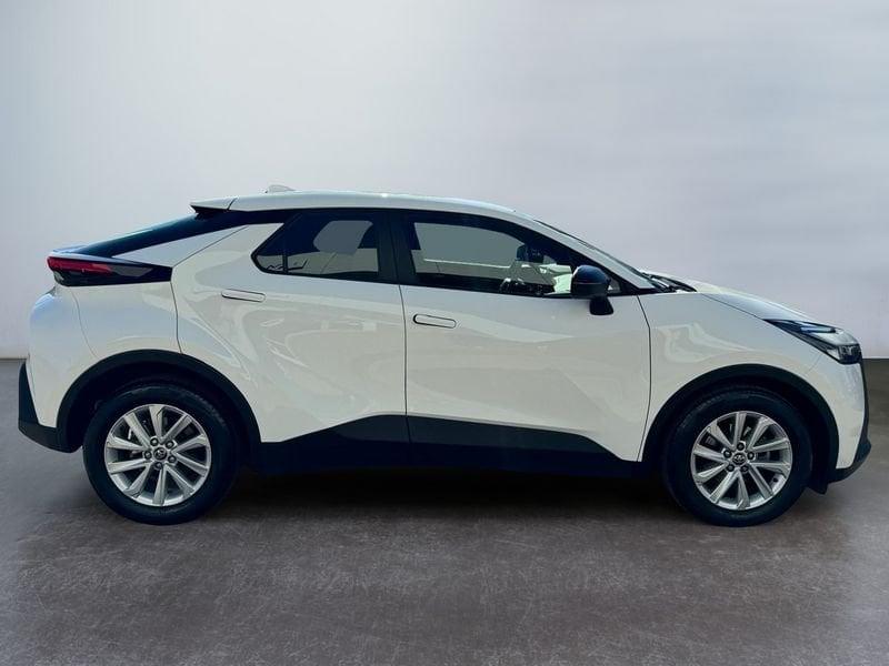 Toyota C-HR 1.8 HV E-CVT Active