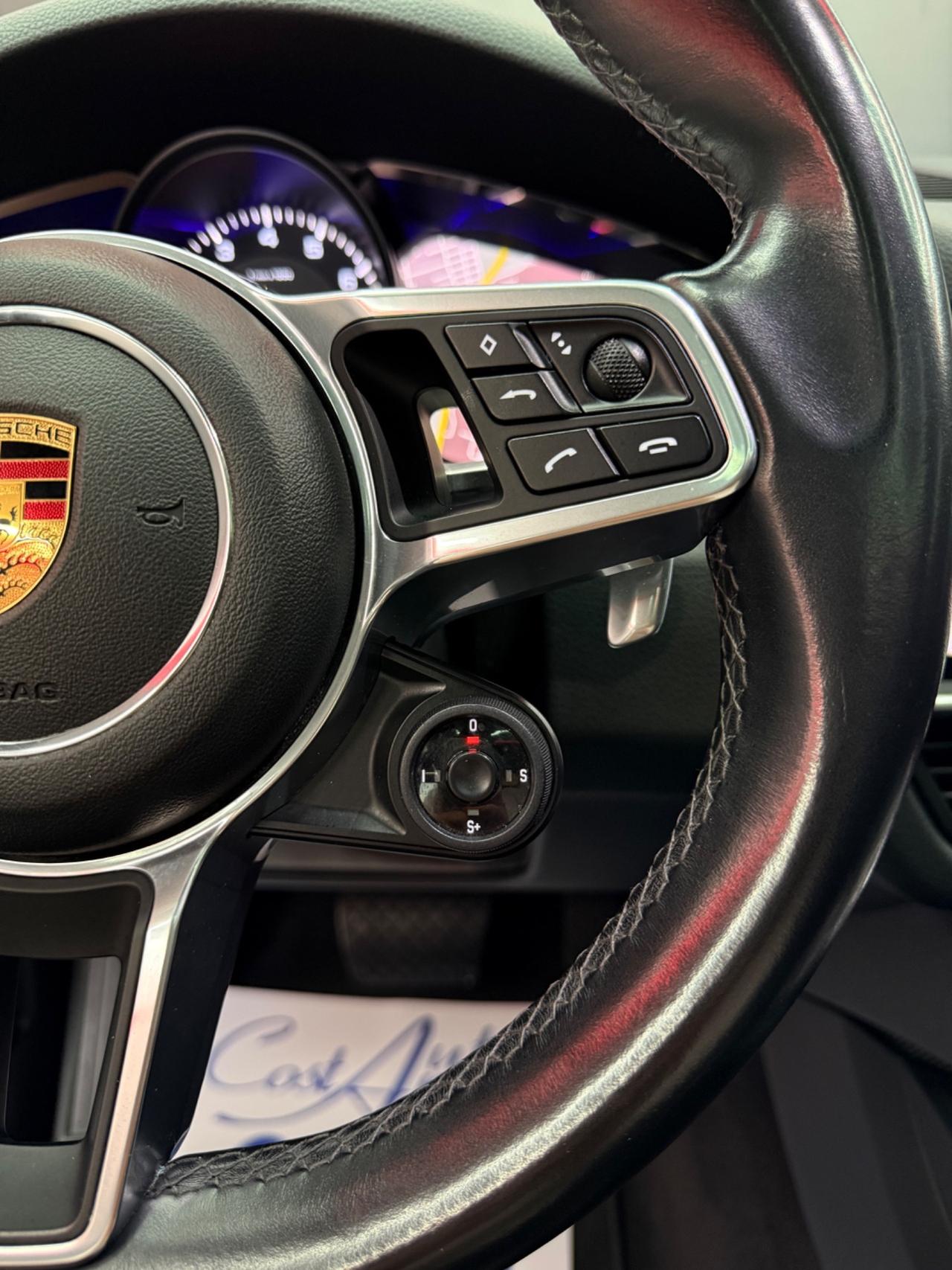 Porsche Cayenne Coupé 3.0 Benzina V6 340 CV IPER FULL